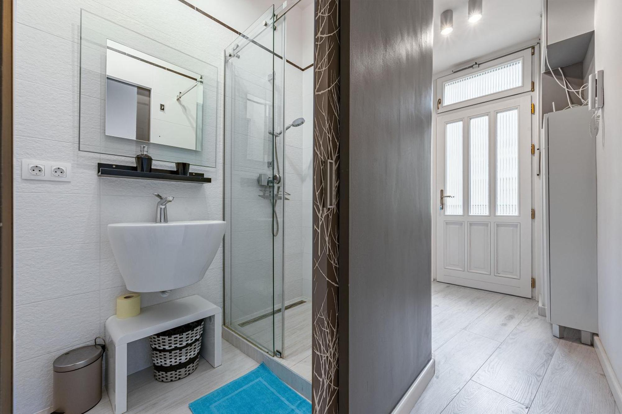 District 6Th Sense Apartment Budapest Eksteriør bilde